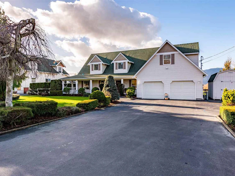 5843 Lickman Road, Chilliwack BC V2R 4B5