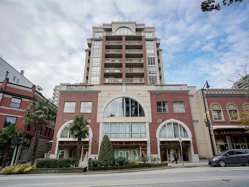 601 - 680 Clarkson Street, New Westminster BC V3M 6X9