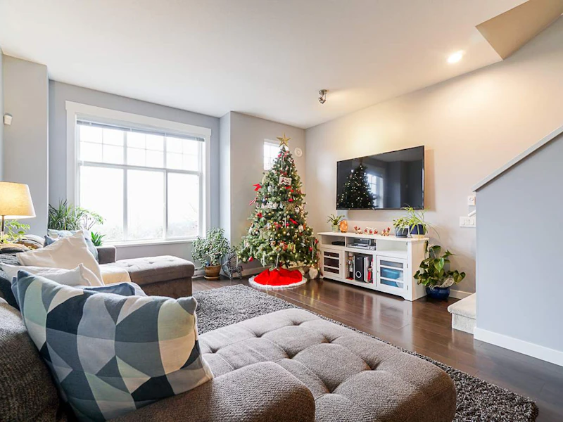 9 - 1320 Riley Street, Coquitlam BC V3E 0J4