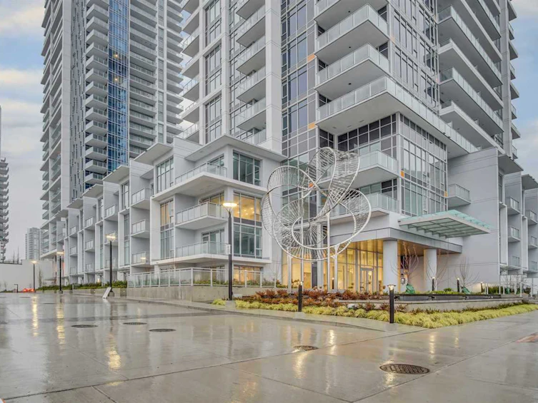 803-2351 Beta Avenue, Burnaby, BC, V5C 5M8