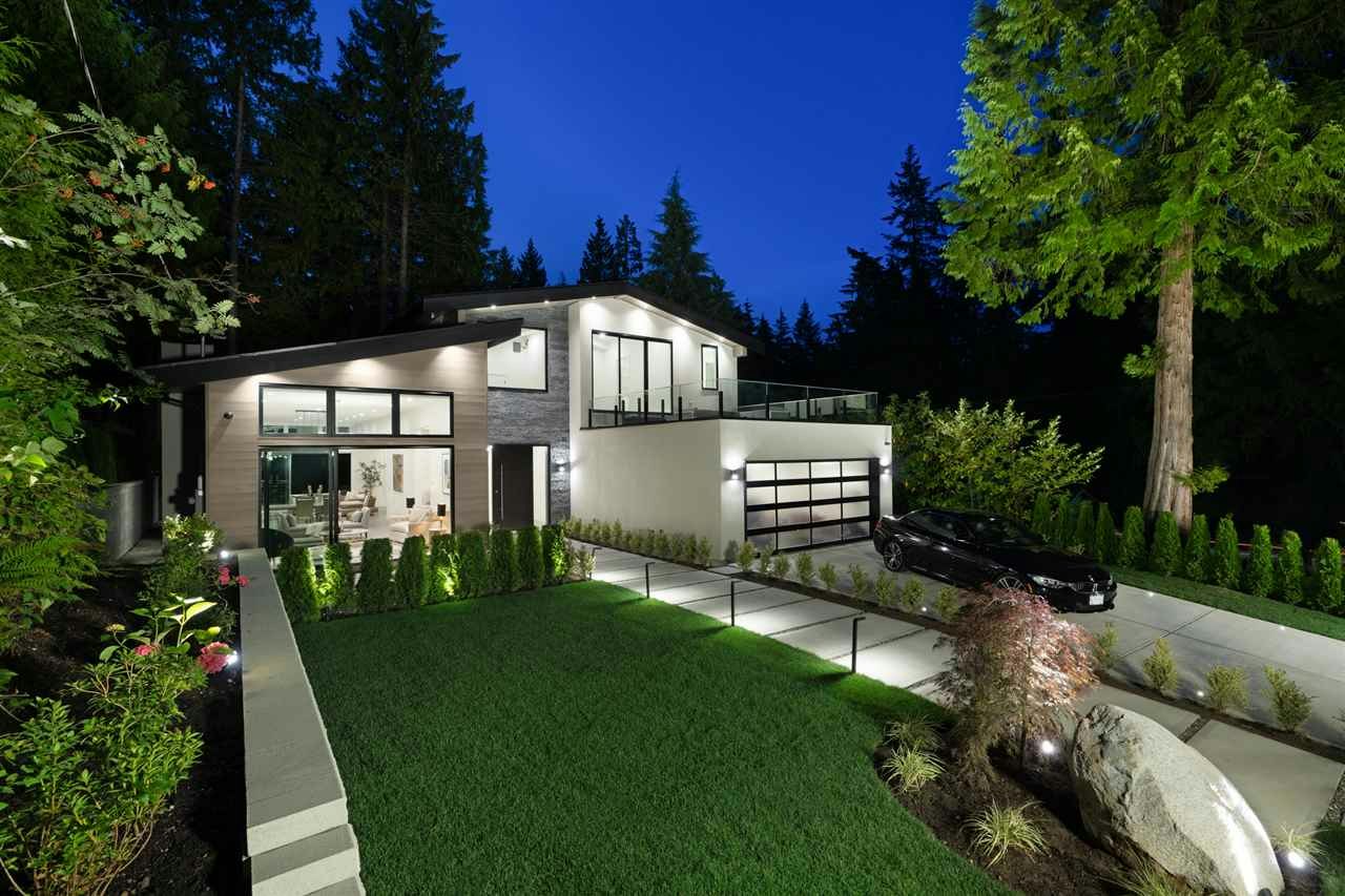 686 E Osborne Road, North Vancouver, BC, V7N 1M7