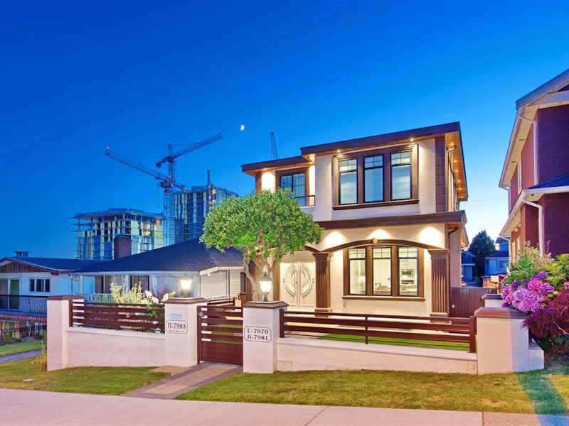 7983 Prince Albert Street, Vancouver BC V5X 3Z9