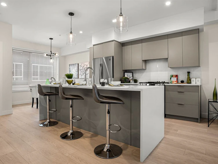 36-19628 55a Avenue, Langley, BC, V3Z 3X2
