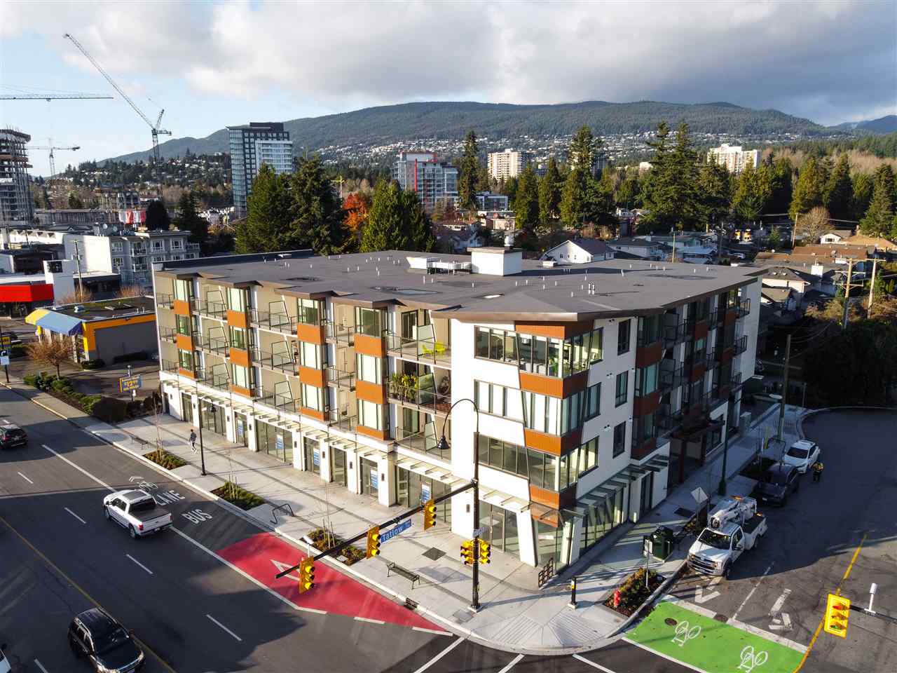 PH 404-1633 Tatlow Avenue, North Vancouver, BC, V7P 2Z8
