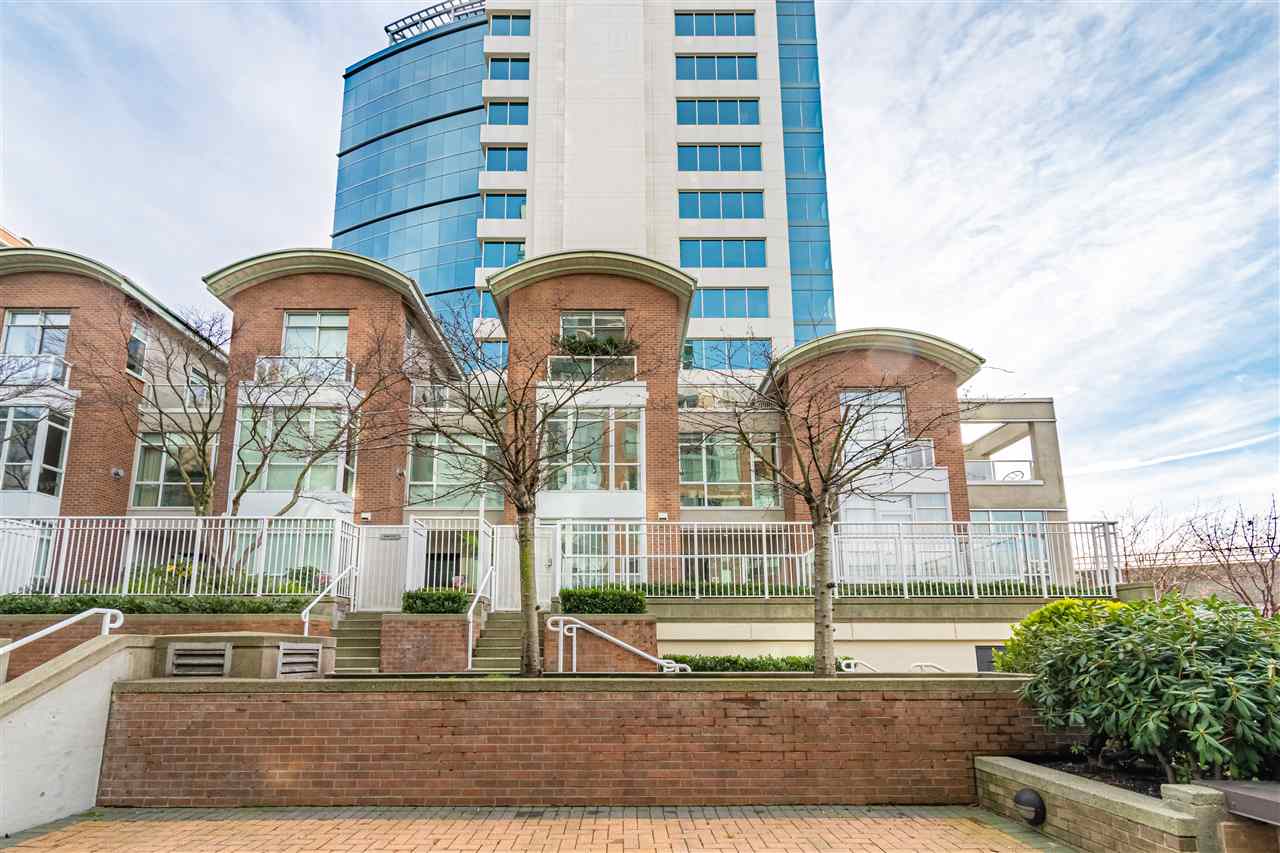 1228 Quebec Street, Vancouver, BC, V6A 4G7