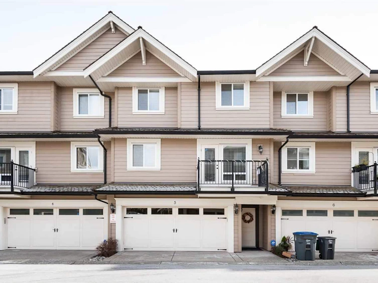 5-3268 156a Street, Surrey, BC, V3Z 9T1