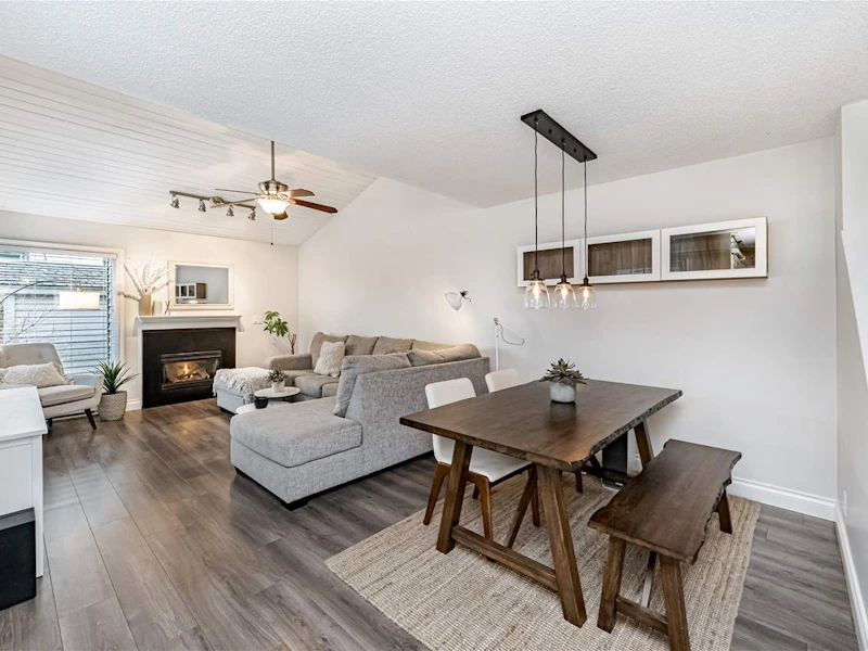 6087 E Greenside Drive, Surrey BC V3S 5M8