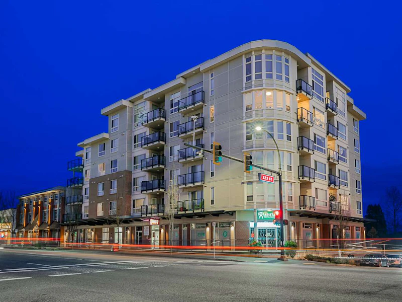 206 - 22318 Lougheed Highway, Maple Ridge BC V2X 9E8