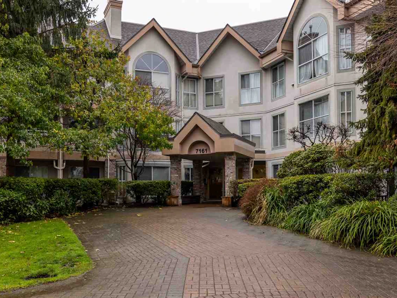 221 - 7161 121st Street, Surrey BC V3W 1G8