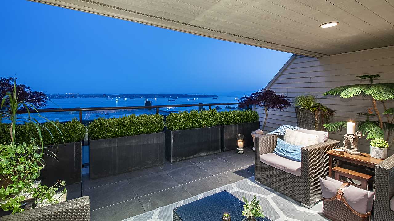 28-2250 Folkestone Way, West Vancouver, BC, V7S 2X7