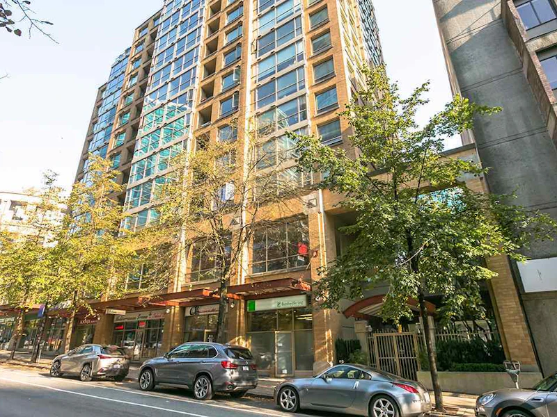 706 - 822 Homer Street, Vancouver BC V6B 6M3