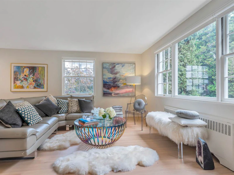 119 - 2890 Point Grey Road, Vancouver BC V6K 1A9