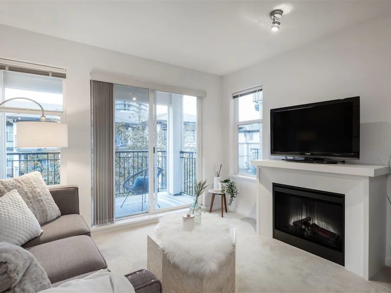 206 - 4799 Brentwood Drive, Burnaby BC V5C 0C4