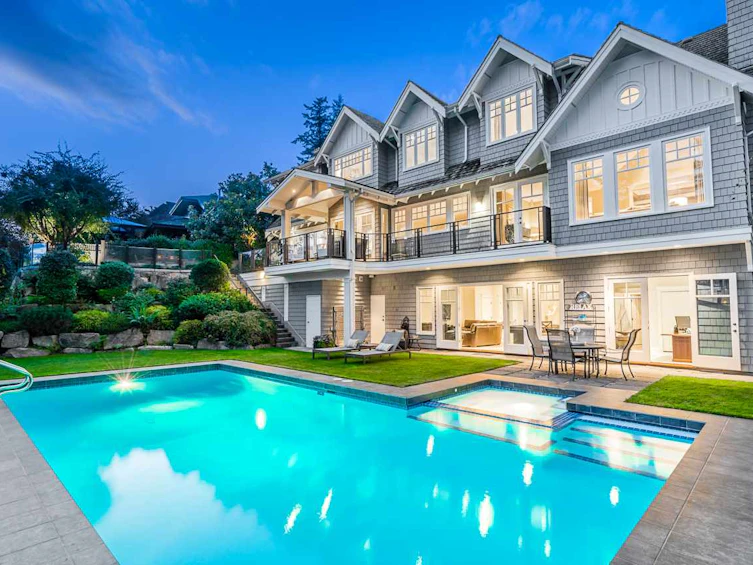 4638 Decourcy Court, West Vancouver, BC, V7W 3J5