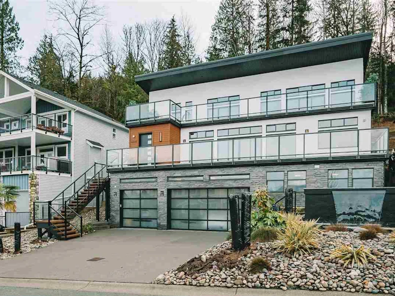 25588 Godwin Drive, Maple Ridge BC V2W 1G9