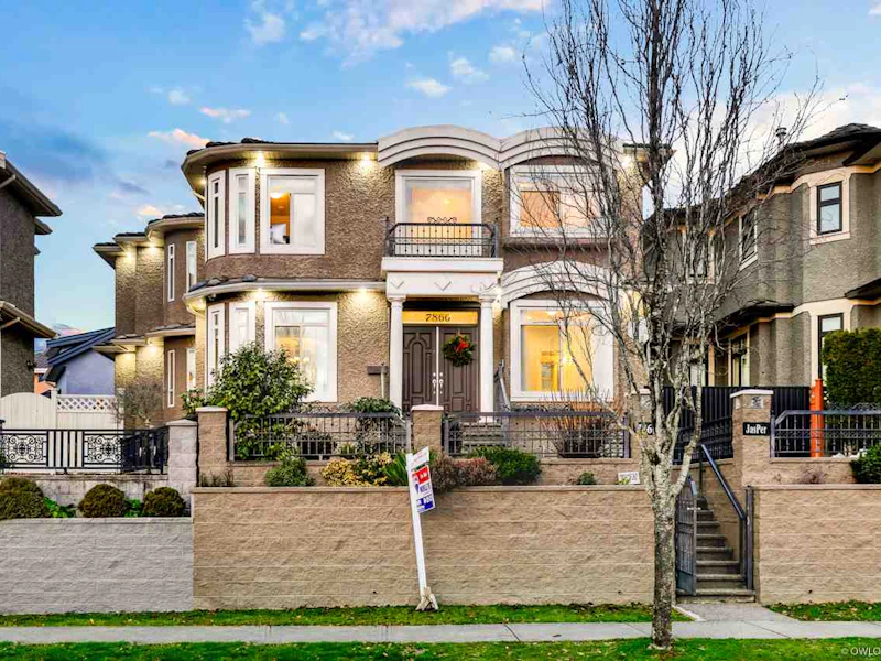 7860 Jasper Crescent, Vancouver BC V5P 3S9