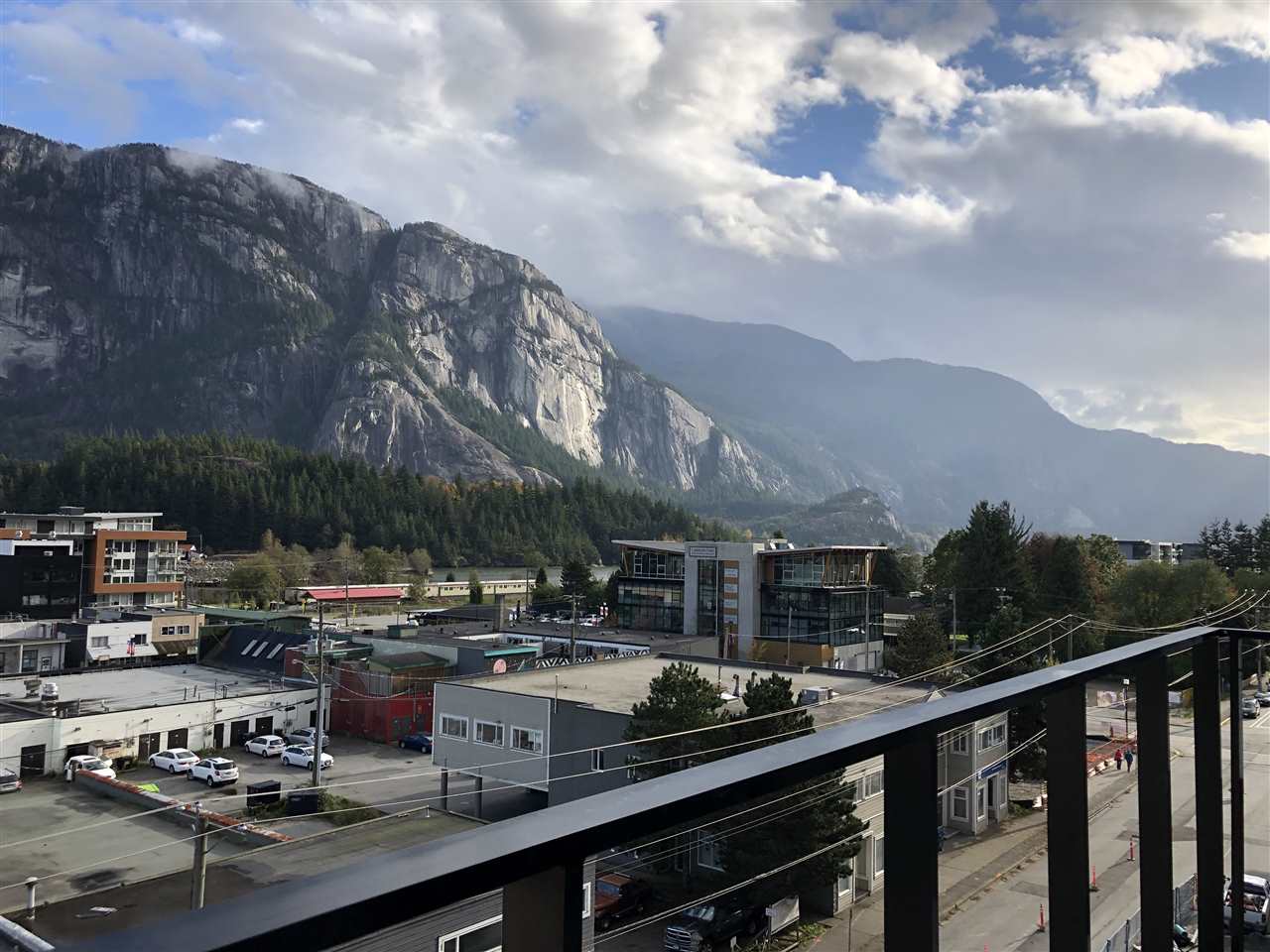 408-38033 Second Avenue, Squamish, BC, V8B 0C3