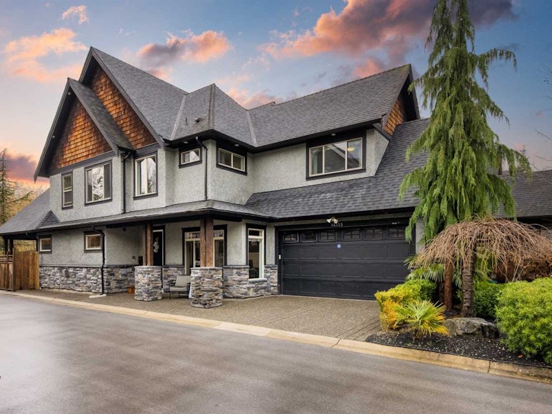 14325 36a Avenue, Surrey BC V4P 0E1