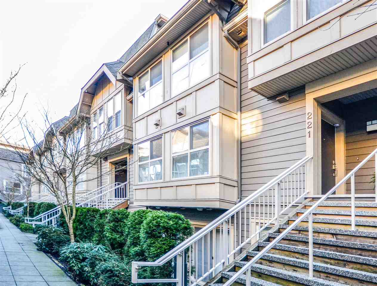 221-2110 Rowland Street, Port Coquitlam, BC, V3C 0C2