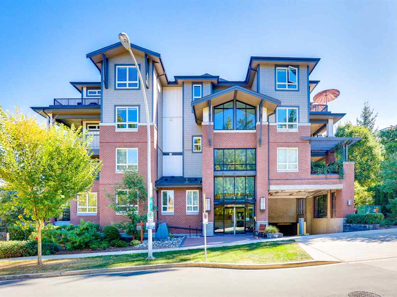 403 - 15188 29a Avenue, Surrey BC V4P 1H1