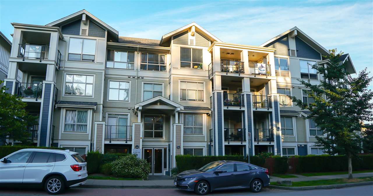 204-275 Ross Drive, New Westminster, BC, V3L 0B6