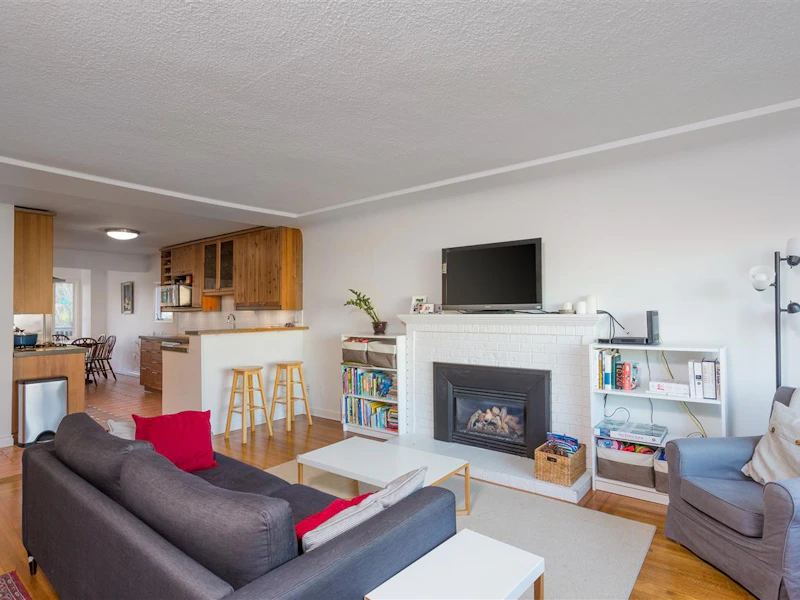 1342 E 28th Avenue, Vancouver BC V5V 2R1