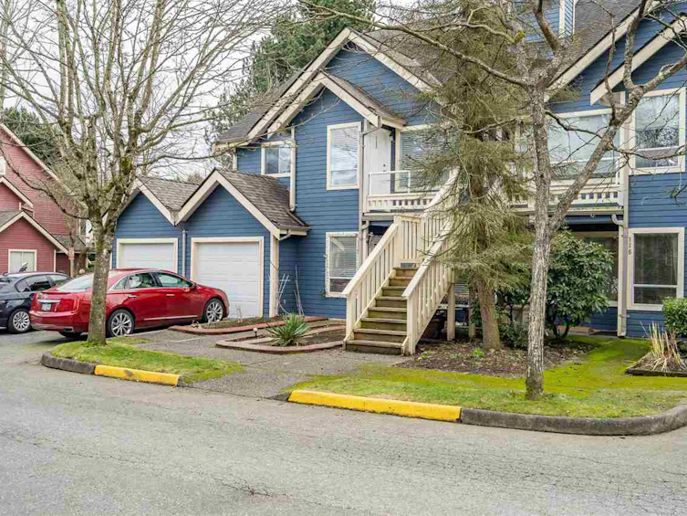 215-7838 120a Street, Surrey, BC, V3W 5B6