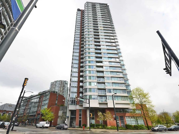 3303-688 Abbott Street, Vancouver, BC, V6B 0B9