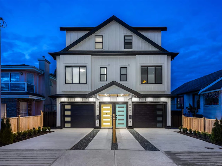 2063 E 36th Avenue, Vancouver, BC, V5P 1C9