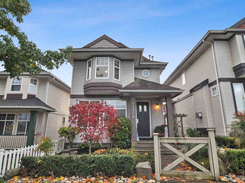 14908 57th Avenue, Surrey BC V3S 8W3