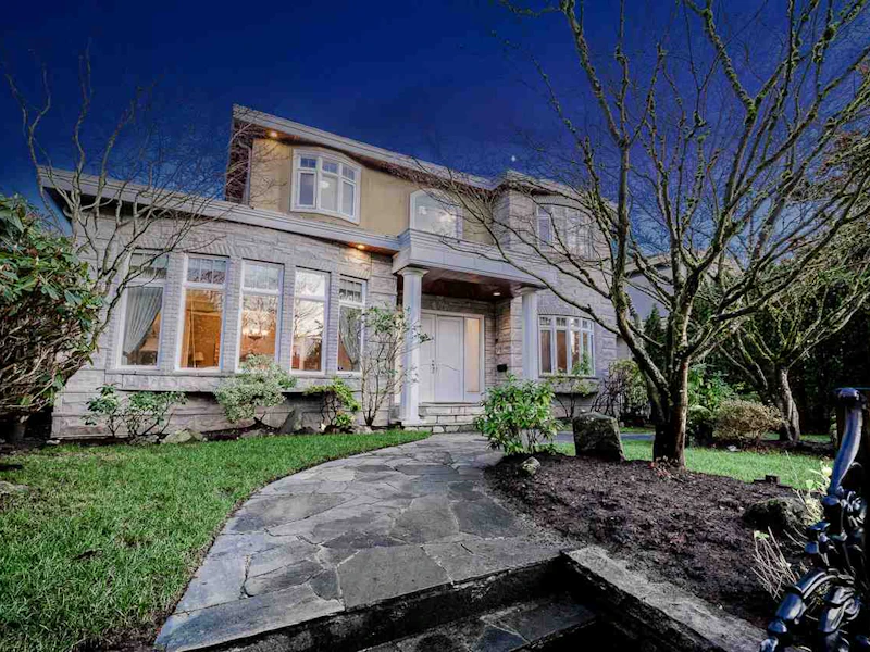 5768 Cartier Street, Vancouver BC V6M 3A7