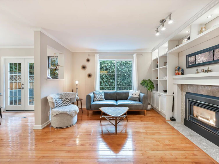 3050 W 8th Avenue, Vancouver, BC, V6K 2C1