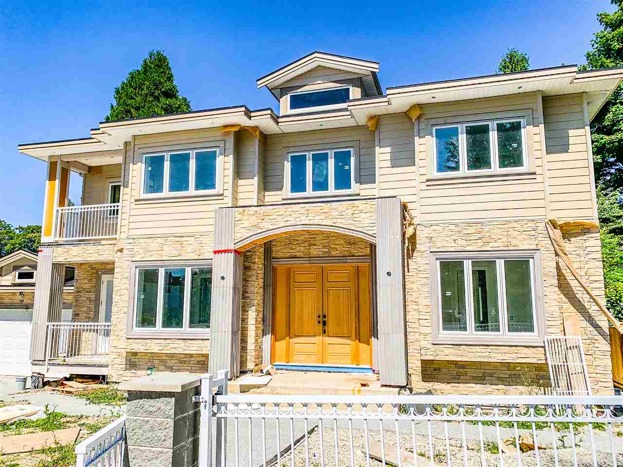 5745 Forest Street, Burnaby, BC, V5G 1X5