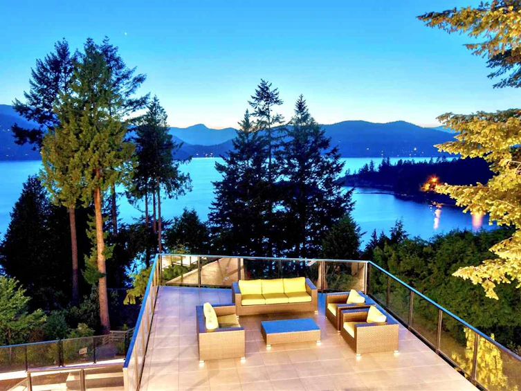 6242 St. Georges Crescent, West Vancouver, BC, V7W 1Z2
