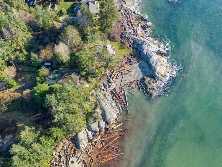 1551 Mccullough Road, Sechelt, BC, V0N 3A1