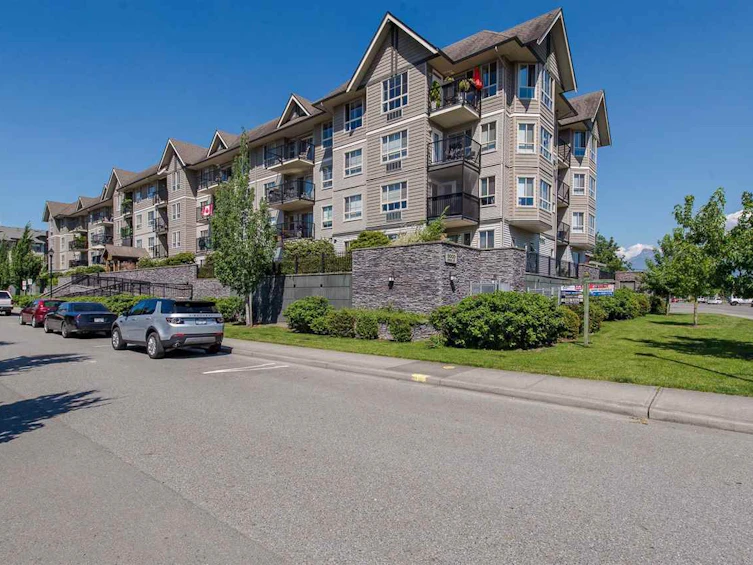 105-9000 Birch Street, Chilliwack, BC, V2P 8G2