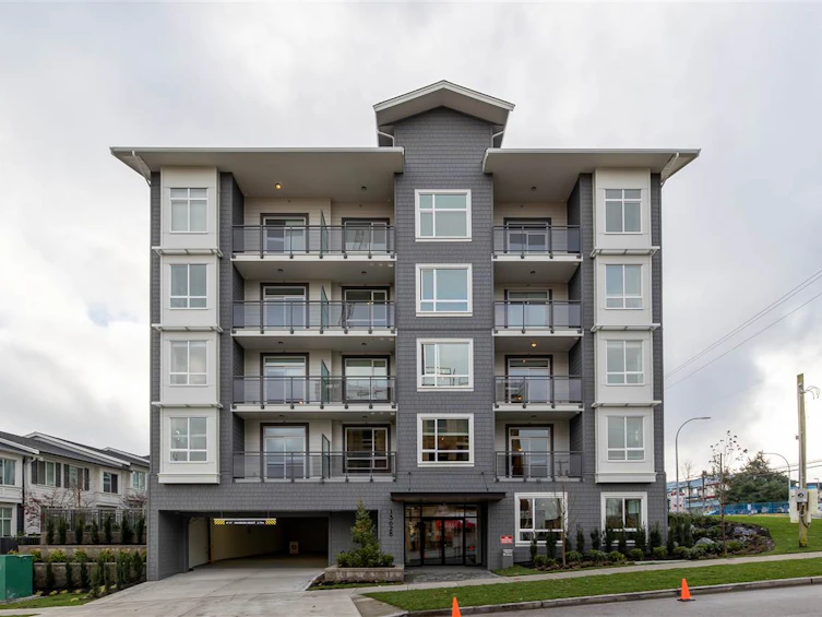 304-13628 81a Avenue, Surrey, BC, V3W 3E2