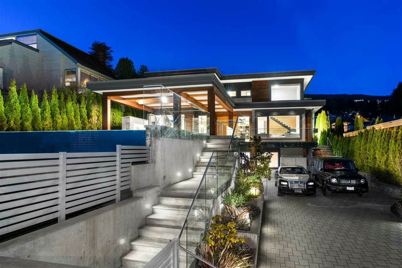 2545 Mathers Avenue, West Vancouver, BC, V7V 2J2