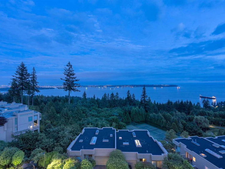 601-3105 Deer Ridge Drive, West Vancouver, BC, V7S 4W1