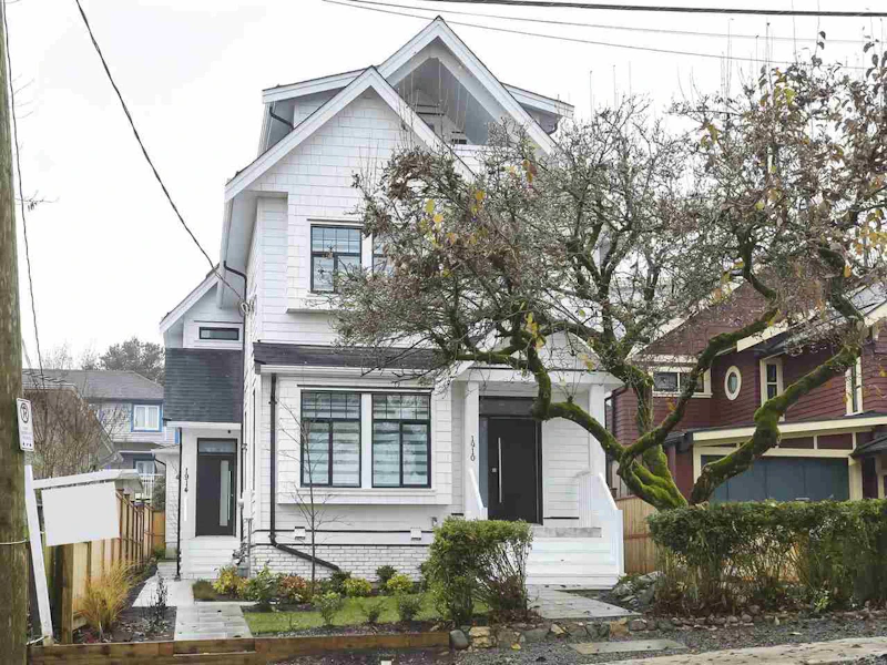 1910 E 19th Avenue, Vancouver BC V5N 2J2