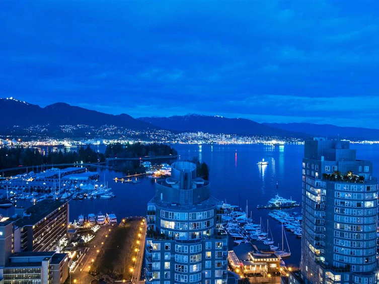 2501-620 Cardero Street, Vancouver, BC, V6G 3H7