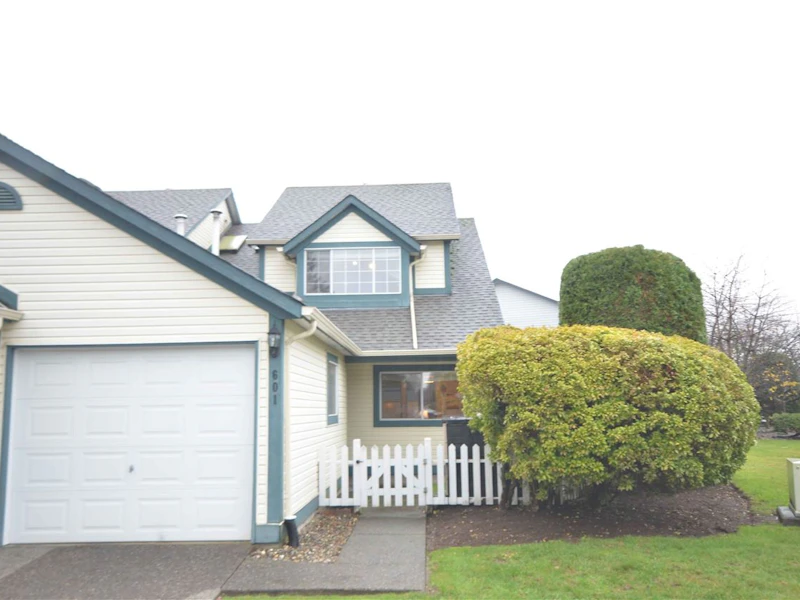 601 - 20680 118th Avenue, Maple Ridge BC V2X 0K5