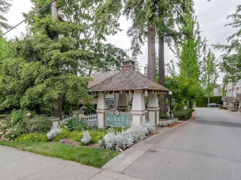 70 - 2678 King George Boulevard, Surrey BC V4P 1H6