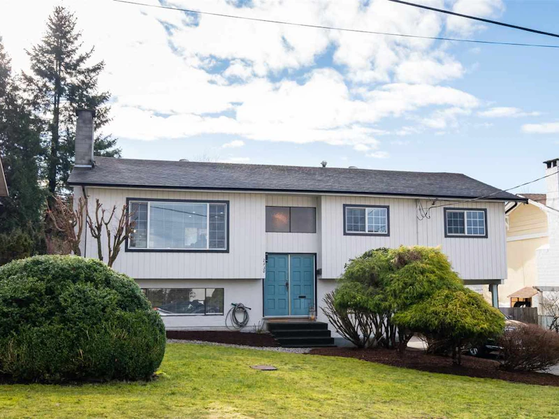 2330 Marshall Avenue, Port Coquitlam BC V3C 1M3