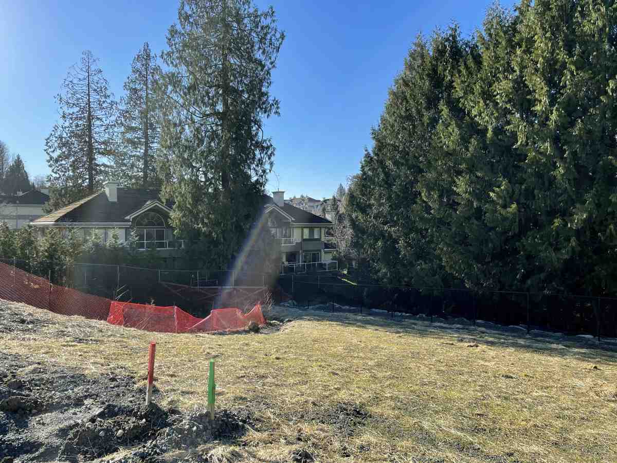 23-4217 Old Clayburn Road, Abbotsford, BC, V3G 1L5
