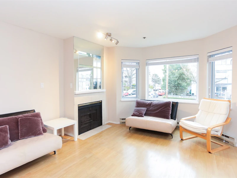 202 - 8633 Sw Marine Drive, Vancouver BC V6P 6A2