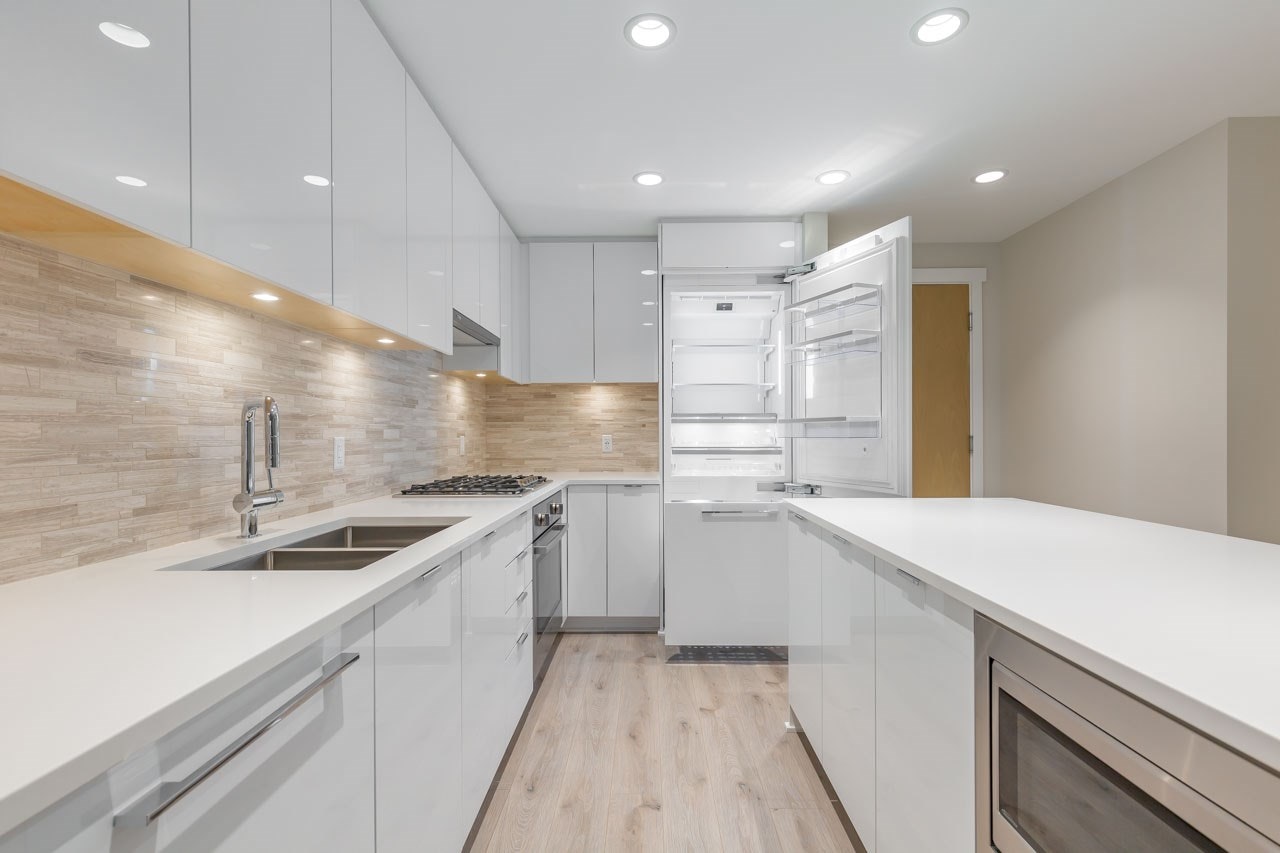222-9233 Odlin Road, Richmond, BC, V6X 0V4