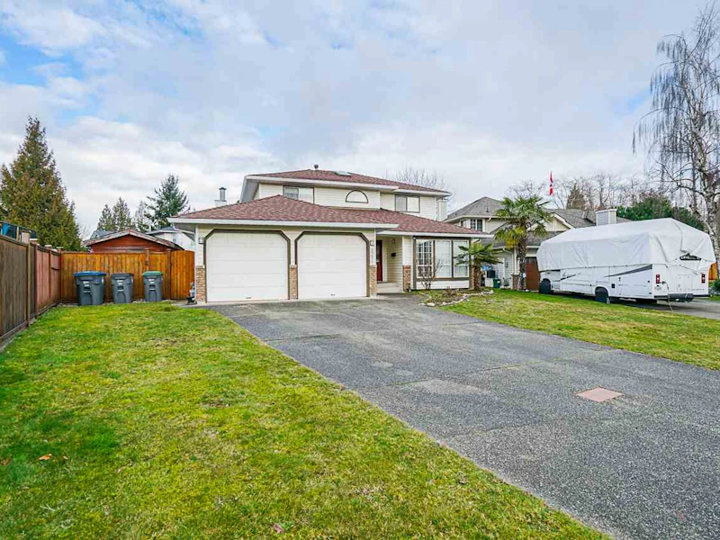 15675 91st Avenue, Surrey BC V4N 2X2