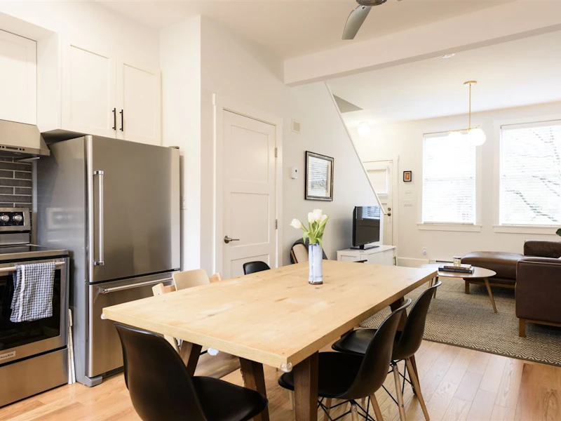 814 Hawks Avenue, Vancouver BC V6A 3J4