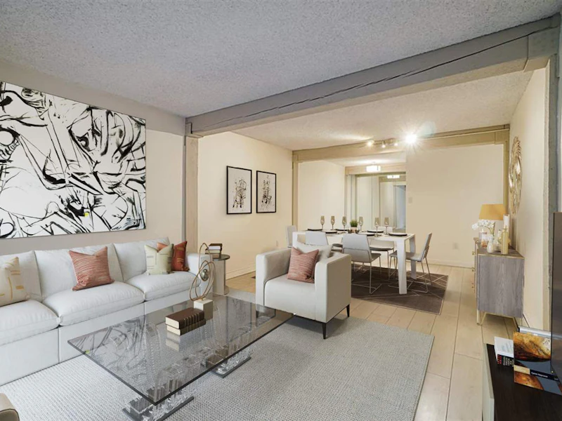 105 - 1535 Nelson Street, Vancouver BC V6G 1M2